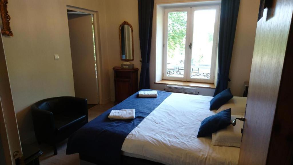 Chateau De L Aviette - Rancennes Givet Eksteriør bilde